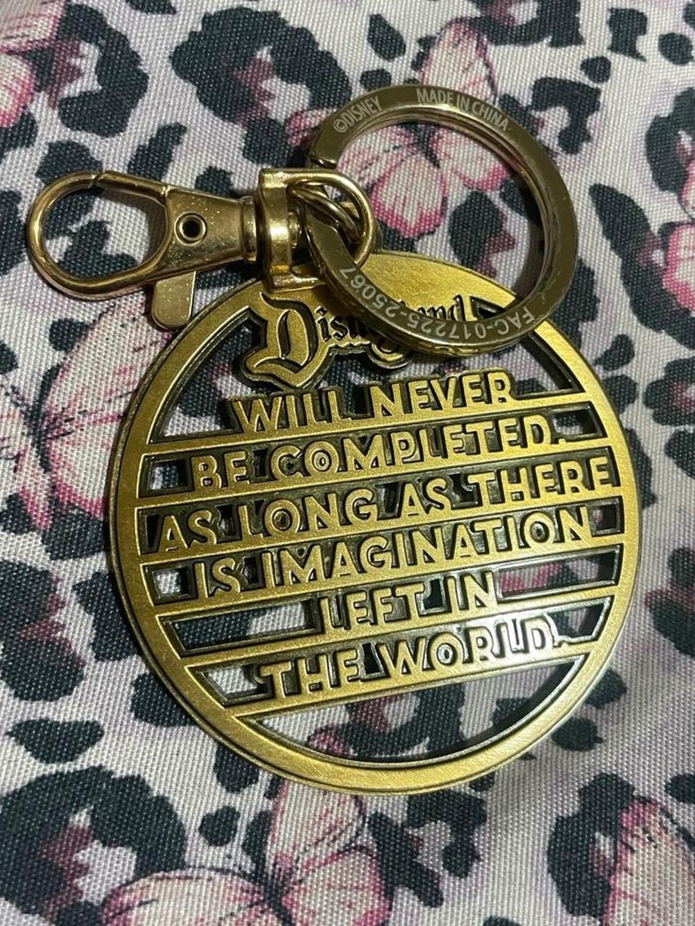 Disney 70th Anniversary Gold-tone Inspirational Cutout Keyring Collectible
